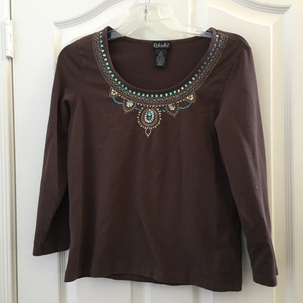 FINAL MARKDOWN Ladies Rafaella tee medium